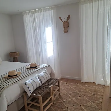 Casa Do Logradouro * Alcochete